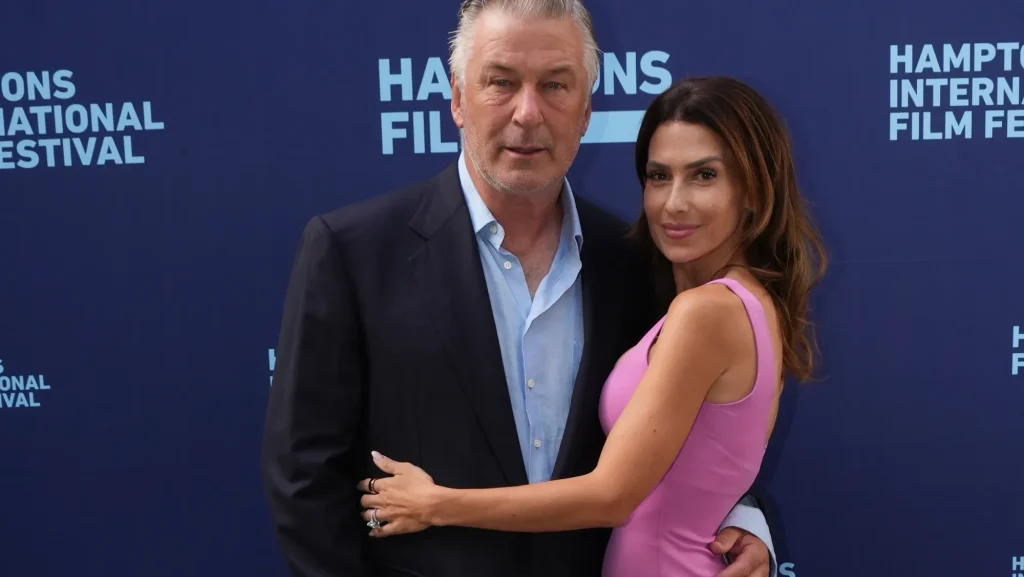 Hilaria Baldwin Lawsuit, Student's 40-Stitch Injury in Overcrowded Yoga Class 1 Hilaria Baldwin Lawsuit, Student's 40-Stitch Injury in Overcrowded Yoga Class