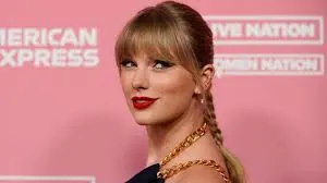 Taylor Swift Faces $25 Million Copyright Lawsuit On Tylor Song Shake It Off Florida Poet Claims Megastar Stole Her Work 2 Taylor Swift Faces $25 Million Copyright Lawsuit On Tylor Song Shake It Off Florida Poet Claims Megastar Stole Her Work