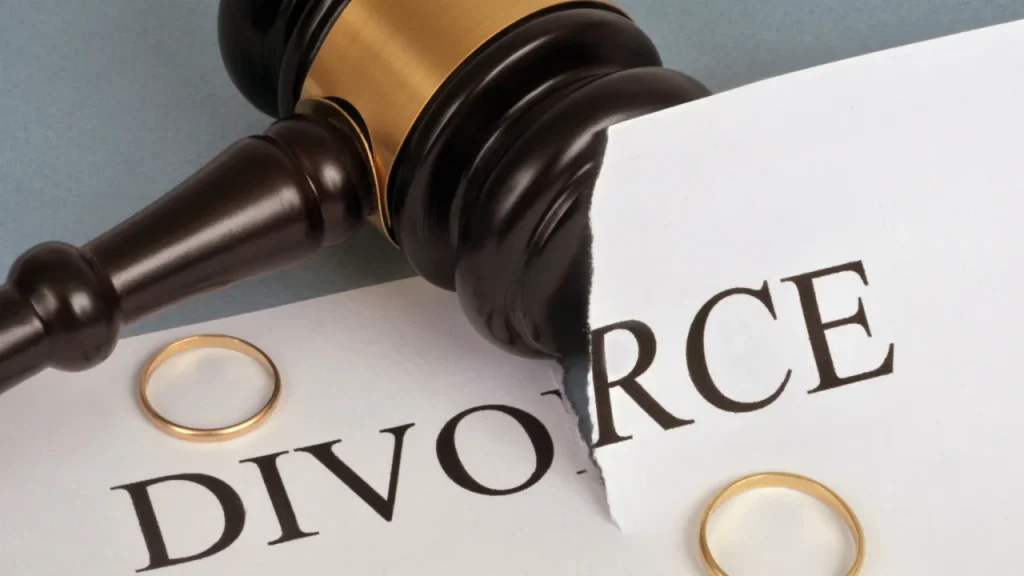 What Non-Working Spouse is Entitled To in Divorce? Rights & How Courts Calculate Support, State-by-State