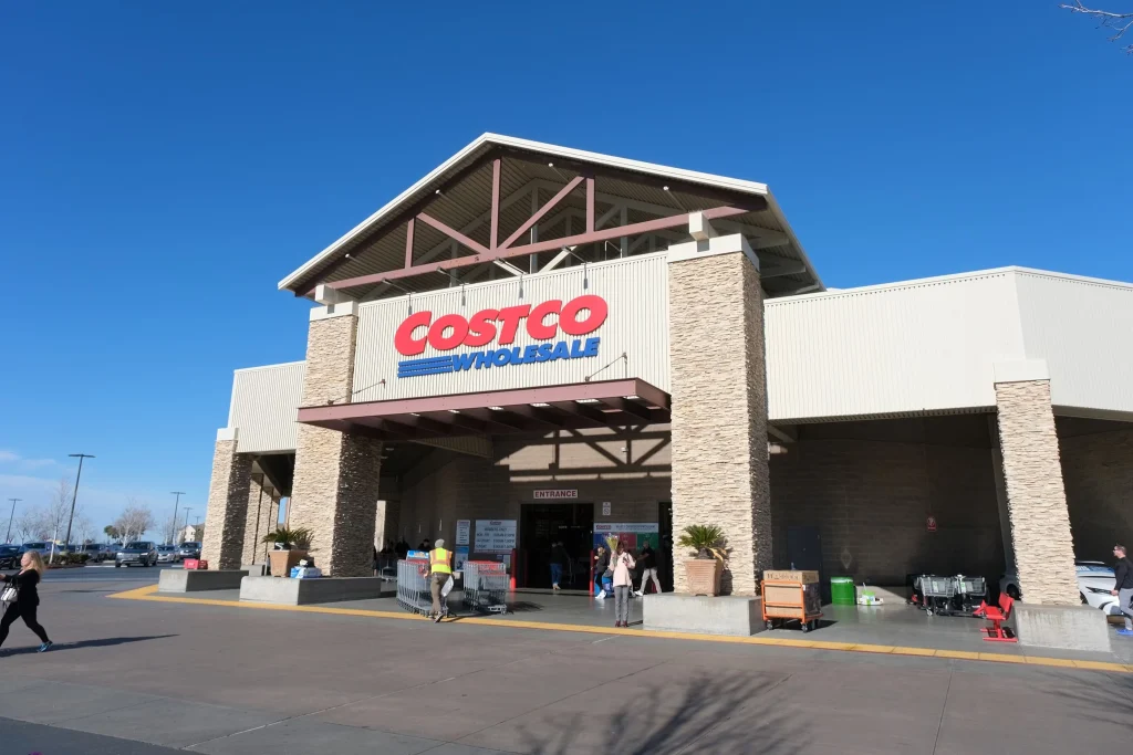 Costco Tariff Lawsuit Against Donald Trump Administration 2025, $275B Retailer Sues for Refunds