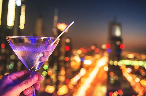 Is Alcohol Legal in Abu Dhabi? Everything US Travelers Must Know About Drinking Laws