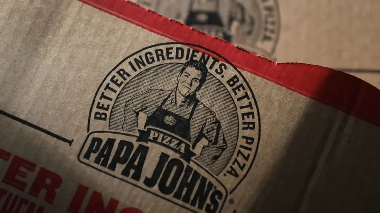 Papa John's Faces Multiple Lawsuits, Founder's $250M Case Heads to Trial While Company Settles $5M No-Poach and Driver Reimbursement Claims