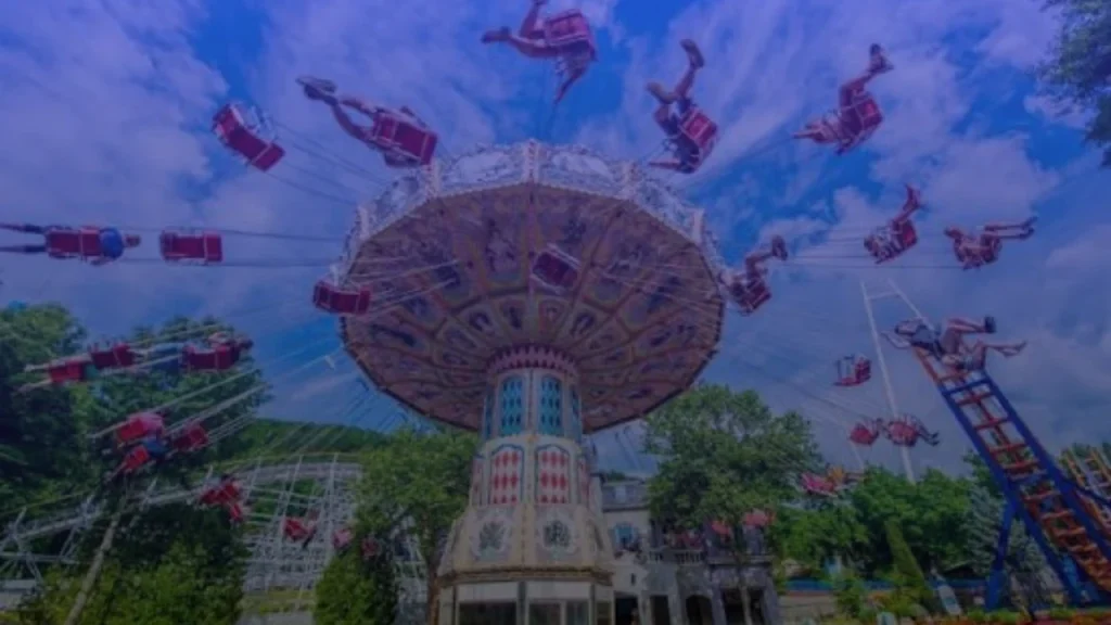 Lake Compounce Ticket Fee Settlement, Check If You Qualify — Linders v. Festival Fun Parks, LLC, No. 3:25-cv-00659-SVN